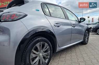 Хэтчбек Peugeot 208 2022 в 