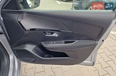 Хэтчбек Peugeot 208 2022 в 