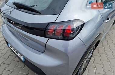 Хэтчбек Peugeot 208 2022 в 
