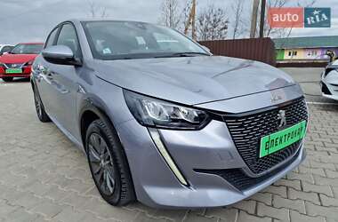 Хэтчбек Peugeot 208 2022 в 