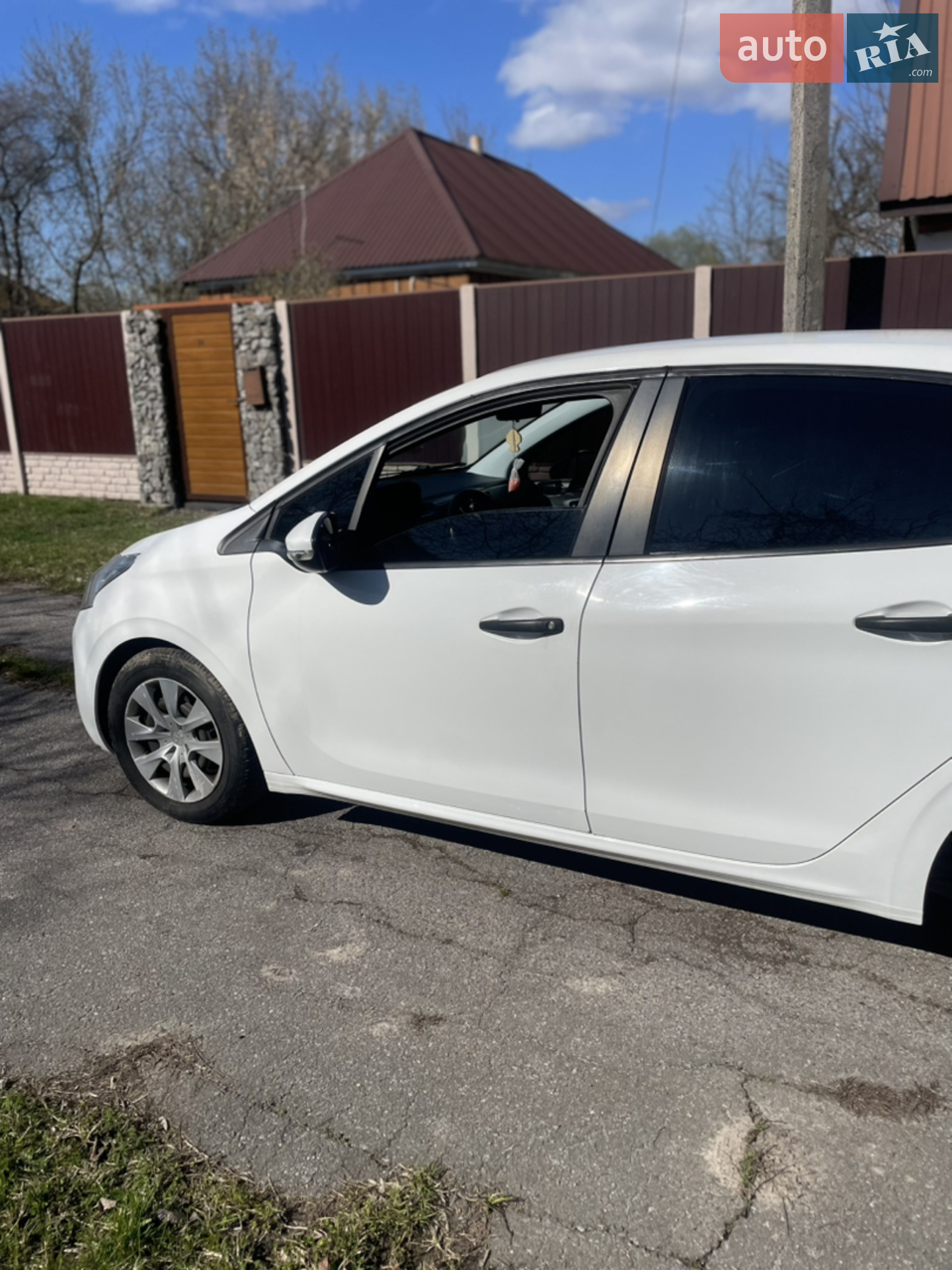 2014 Peugeot 208 - мініатюра 10