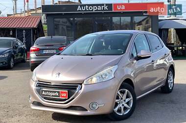 Хетчбек Peugeot 208 2013 в 