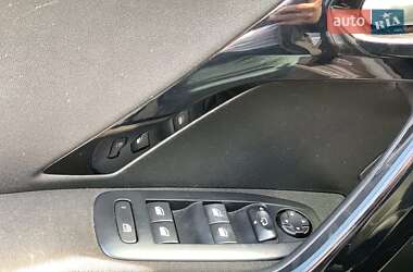 Хетчбек Peugeot 208 2013 в 
