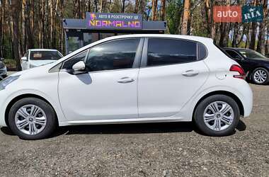 Хэтчбек Peugeot 208 2017 в 