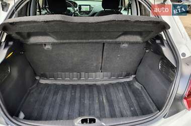 Хэтчбек Peugeot 208 2017 в 