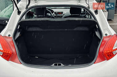 Хэтчбек Peugeot 208 2014 в 