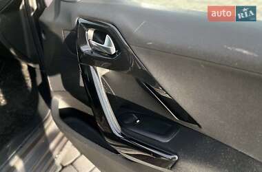 Хэтчбек Peugeot 208 2018 в 