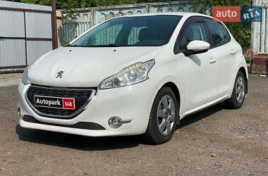 Хетчбек Peugeot 208 2013 в Києві
