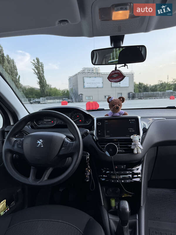 Хетчбек Peugeot 208 2019 в Києві