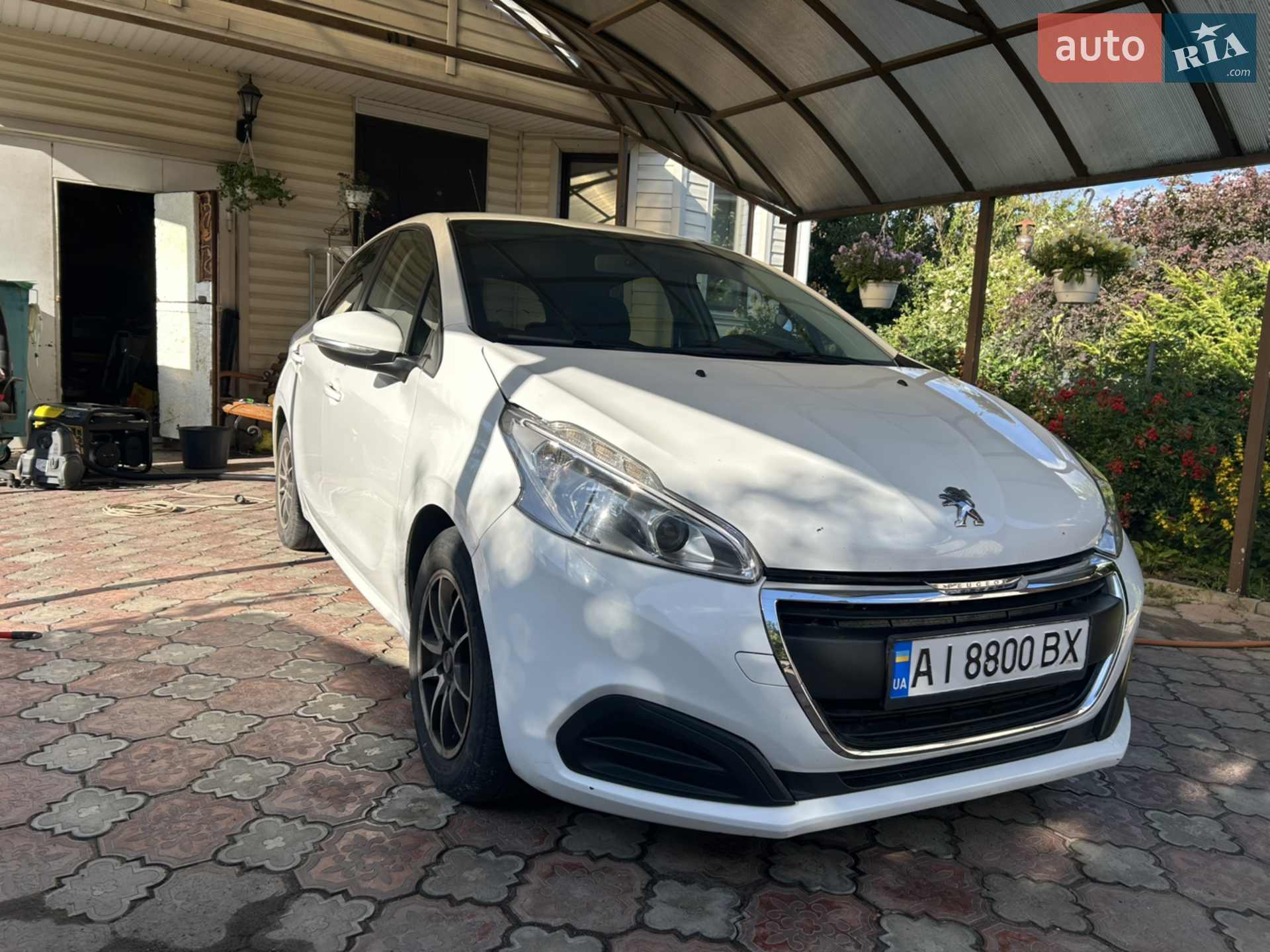 2017 Peugeot 208 - фото 1