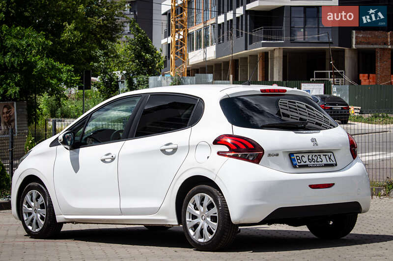 Хэтчбек Peugeot 208 2018 в Львове фото 9 Хэтчбек Peugeot 208 2018 в Львове