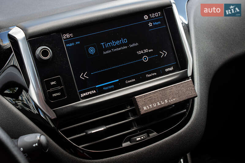 Хэтчбек Peugeot 208 2018 в Львове фото 42 Хэтчбек Peugeot 208 2018 в Львове