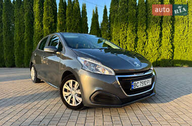 Хэтчбек Peugeot 208 2013 в Самборе