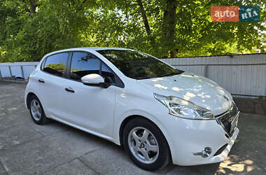 Хетчбек Peugeot 208 2014 в Бершаді