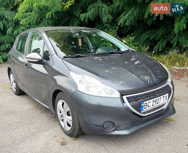 Peugeot 208 2014