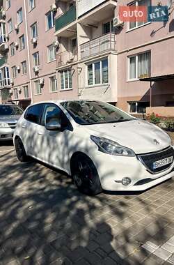 Хэтчбек Peugeot 208 2013 в Одессе