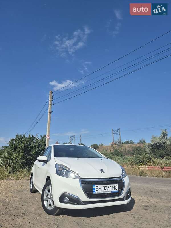Peugeot 208 2017 Peugeot 208 2017