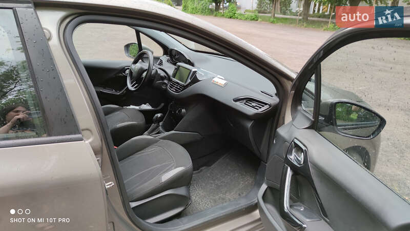 Хэтчбек Peugeot 208 2013 в Павлограде фото 11 Хэтчбек Peugeot 208 2013 в Павлограде