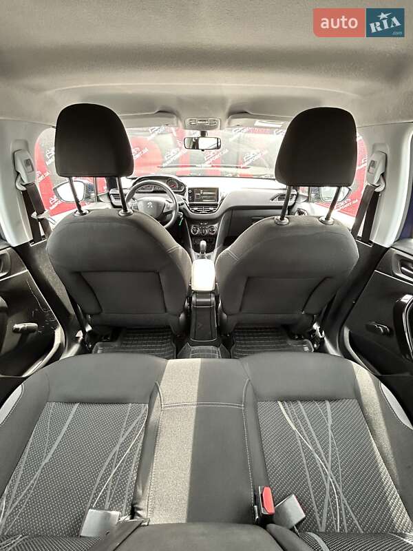 Хэтчбек Peugeot 208 2013 в Сумах