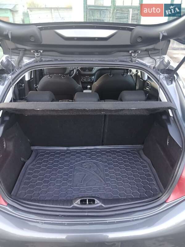 Хэтчбек Peugeot 208 2013 в Калуше