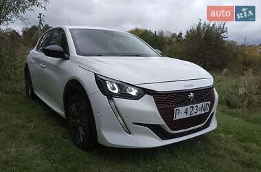 Хетчбек Peugeot 208 2023 в Івано-Франківську