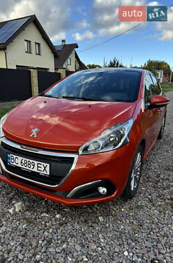 Хэтчбек Peugeot 208 2017 в Львове