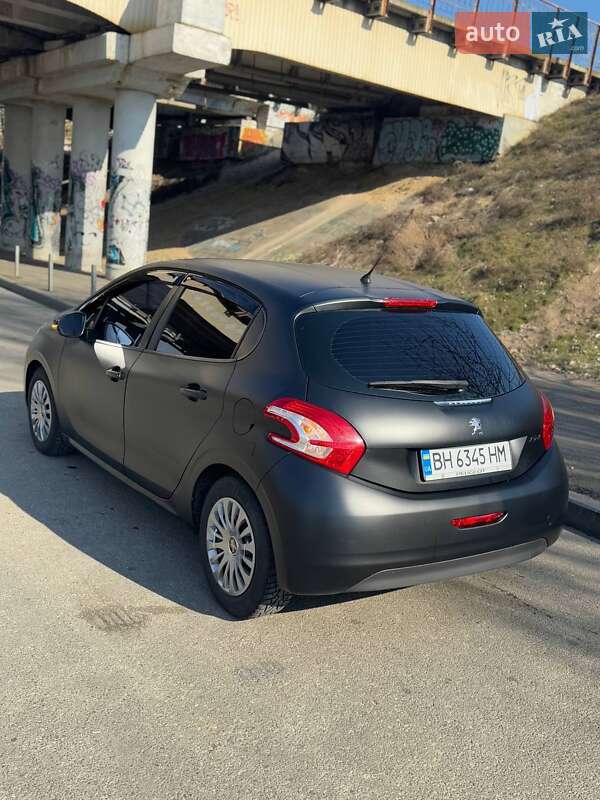 Хэтчбек Peugeot 208 2013 в Одессе фото 4 Хэтчбек Peugeot 208 2013 в Одессе