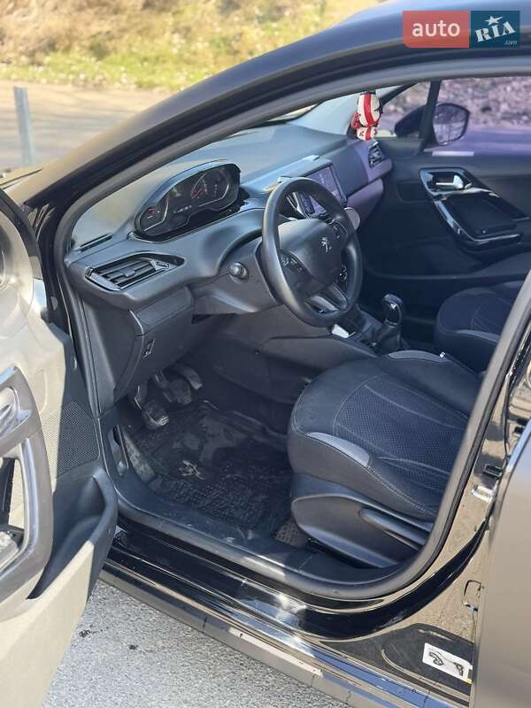 Хэтчбек Peugeot 208 2013 в Одессе фото 8 Хэтчбек Peugeot 208 2013 в Одессе
