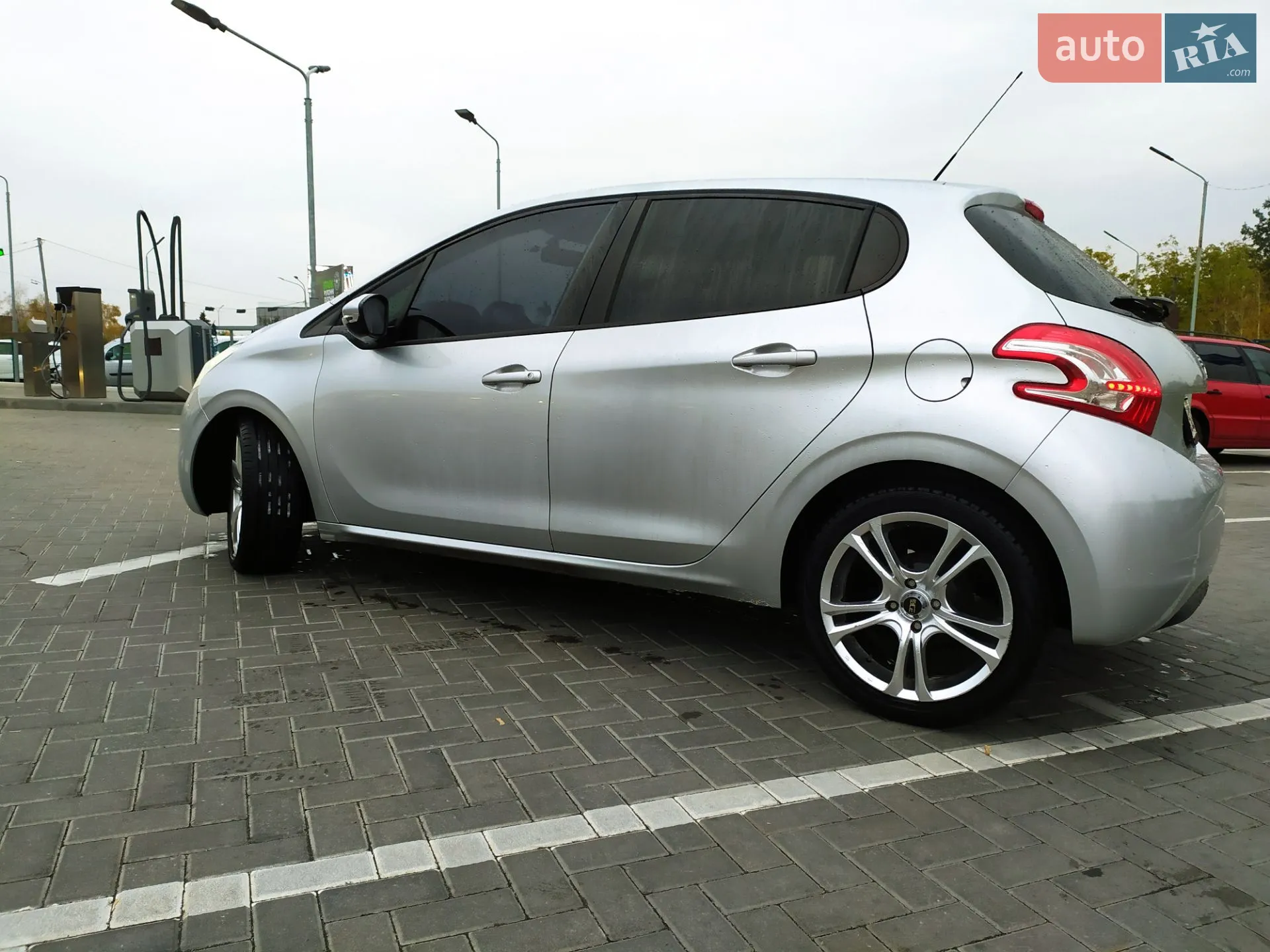 2013 Peugeot 208 - мініатюра 3