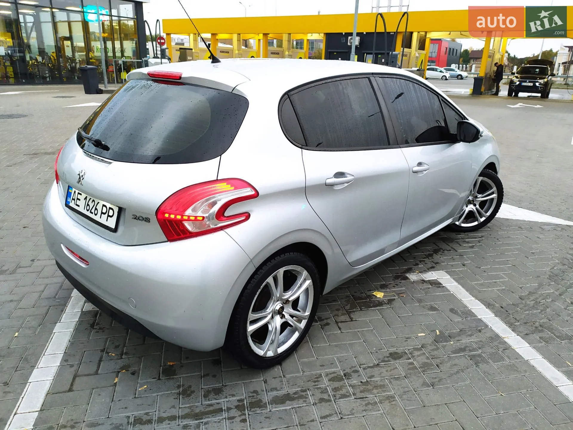 2013 Peugeot 208 - мініатюра 7