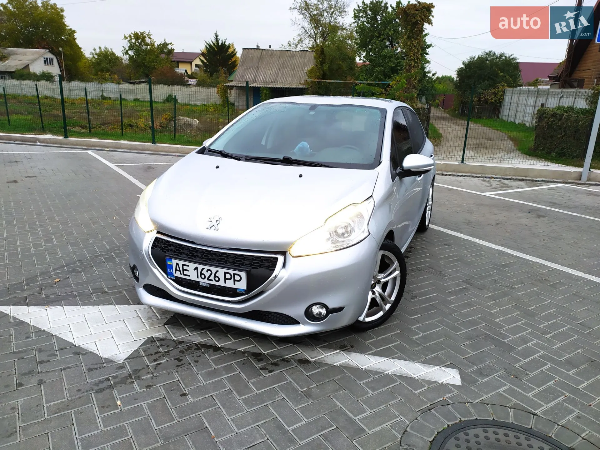 2013 Peugeot 208 - мініатюра 9