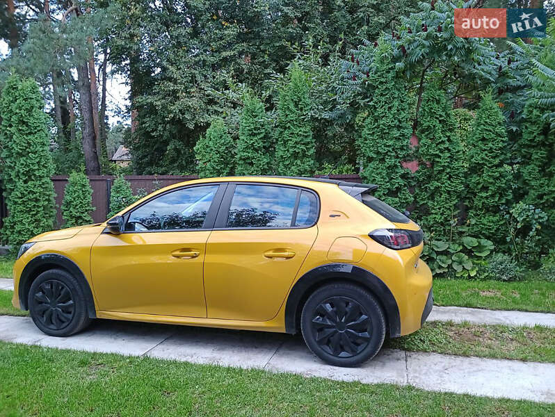 Хетчбек Peugeot 208 2020 в Києві