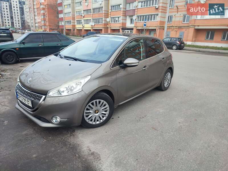 Хэтчбек Peugeot 208 2013 в Сумах фото 7 Хэтчбек Peugeot 208 2013 в Сумах