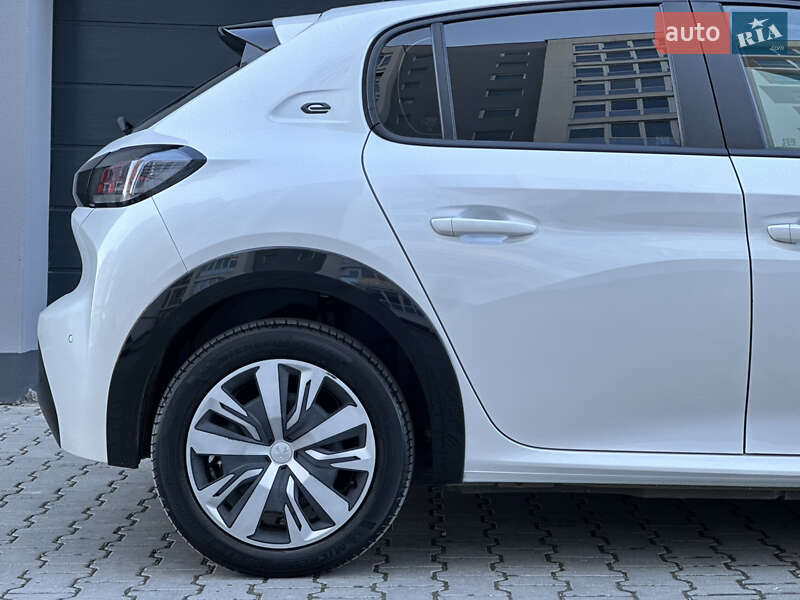 Хэтчбек Peugeot 208 2020 в Тернополе