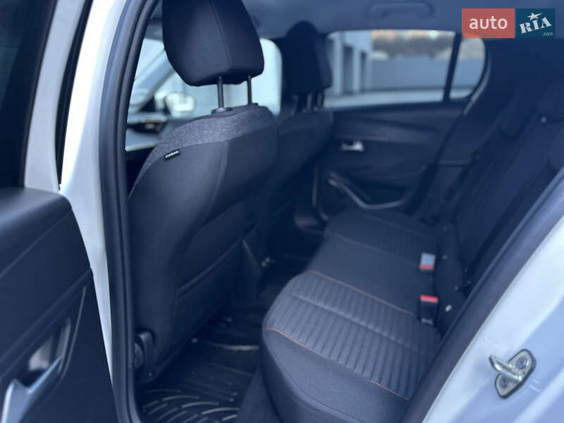 Хэтчбек Peugeot 208 2020 в Тернополе