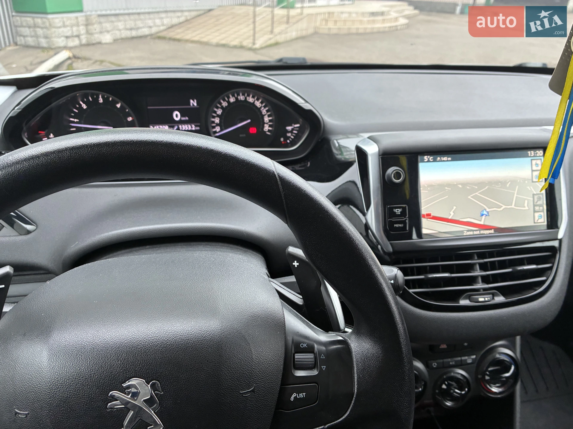 2013 Peugeot 208 - мініатюра 17