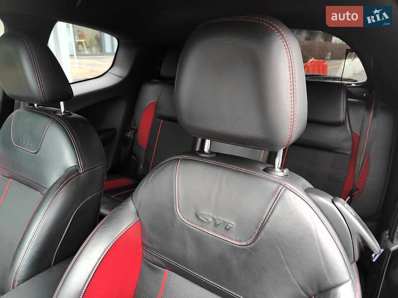 Хэтчбек Peugeot 208 2013 в Киеве фото 43 Хэтчбек Peugeot 208 2013 в Киеве