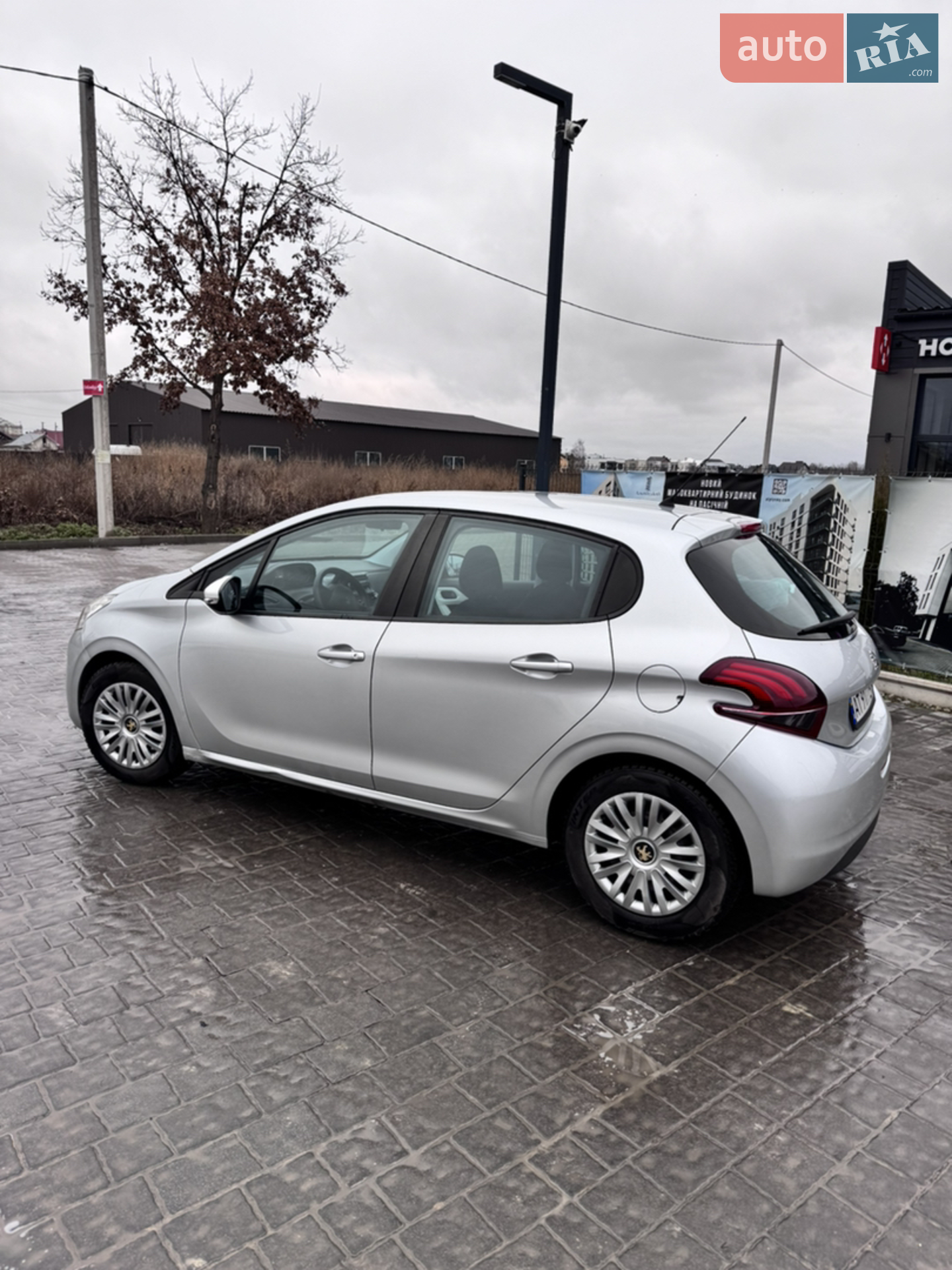 2016 Peugeot 208 - мініатюра 3