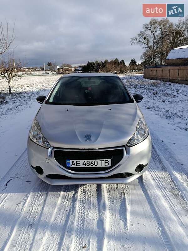Peugeot 208 2013
