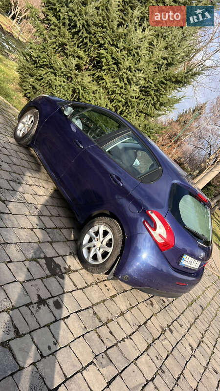 Peugeot 208 2013 Peugeot 208 2013