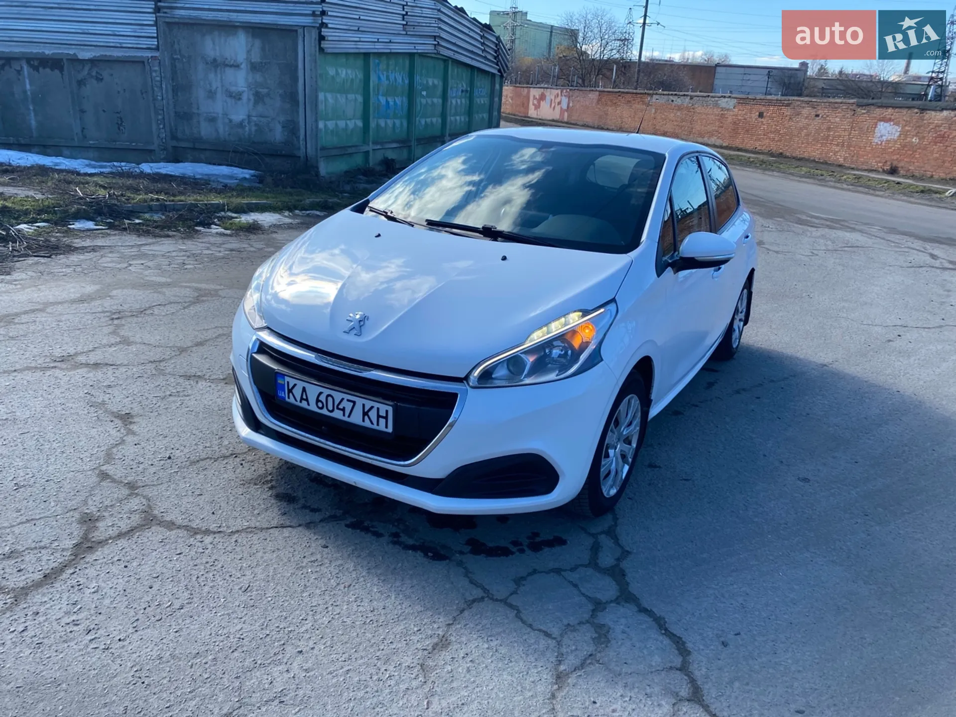 2017 Peugeot 208 - фото 1