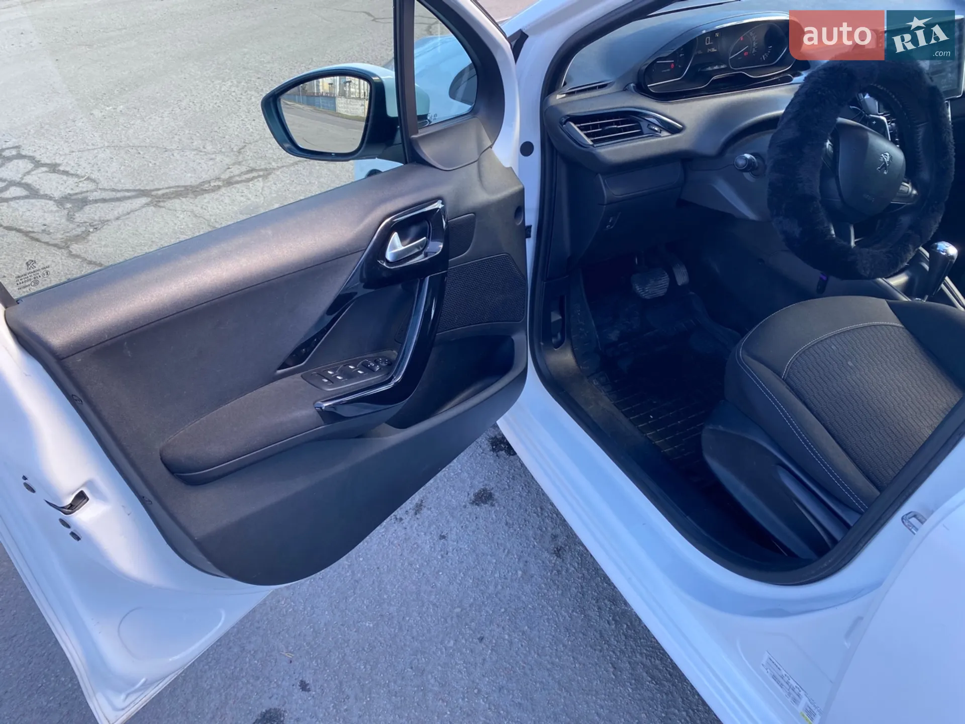 2017 Peugeot 208 - мініатюра 12