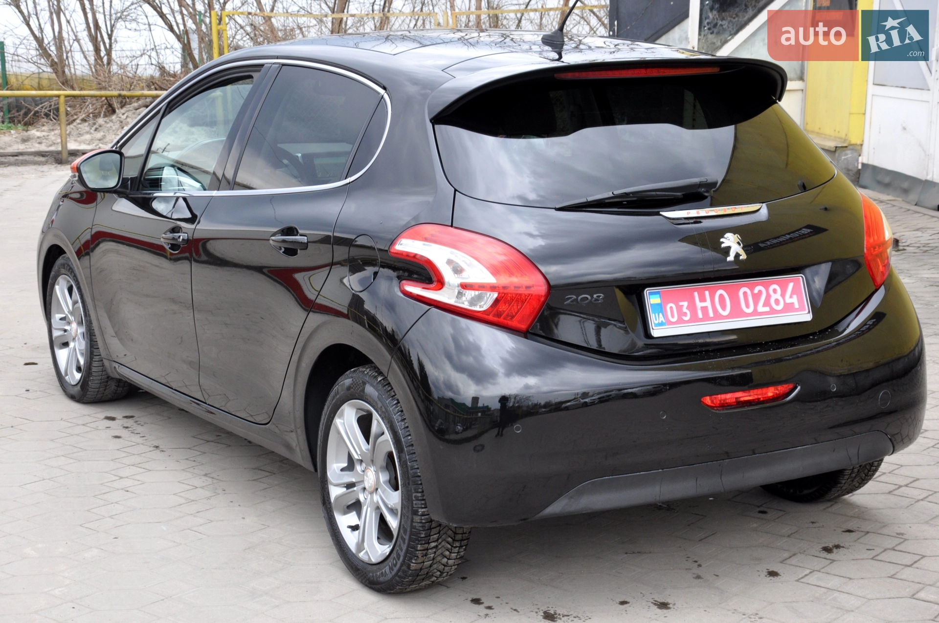 2014 Peugeot 208 - мініатюра 12