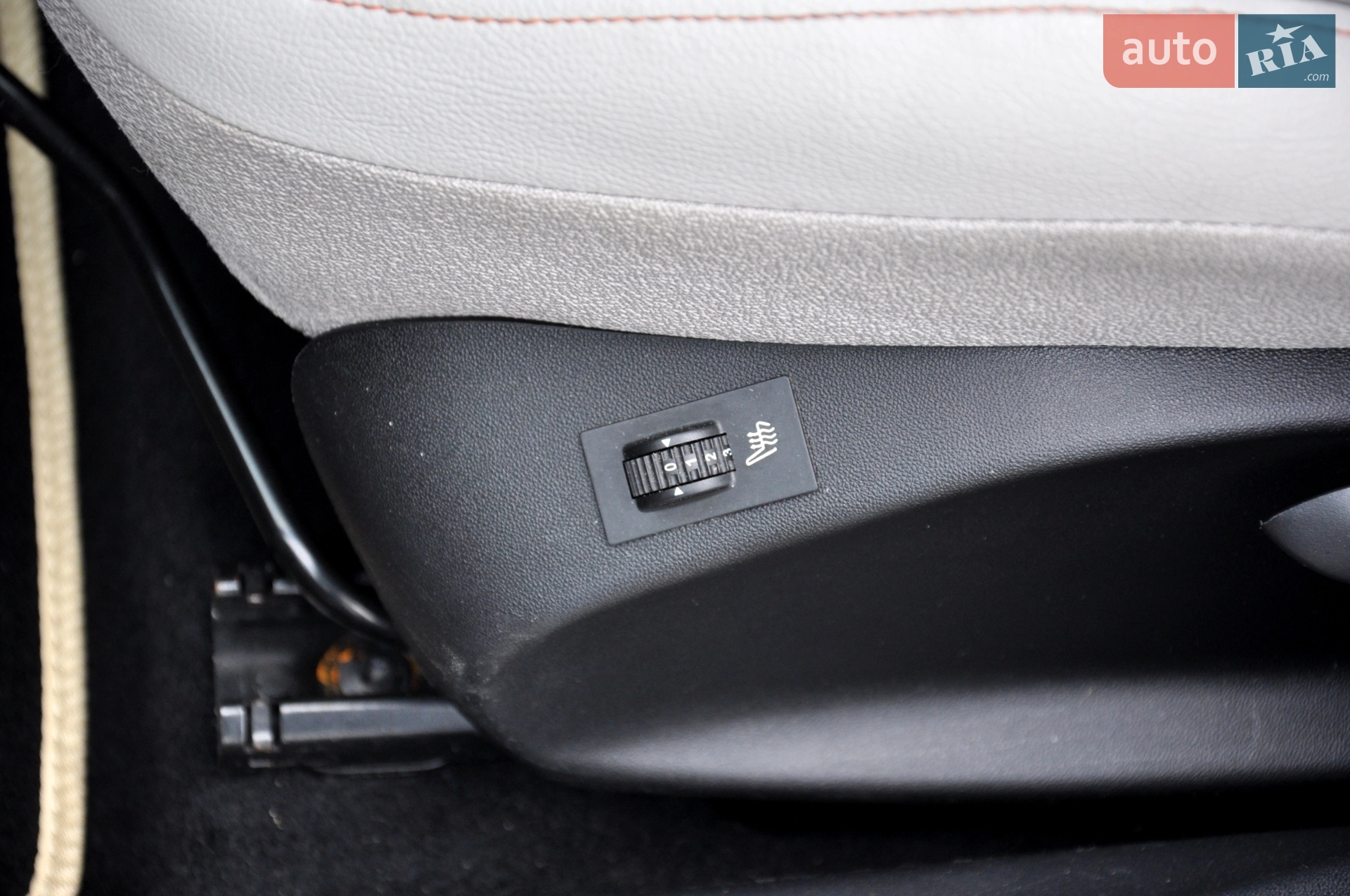 2014 Peugeot 208 - мініатюра 19