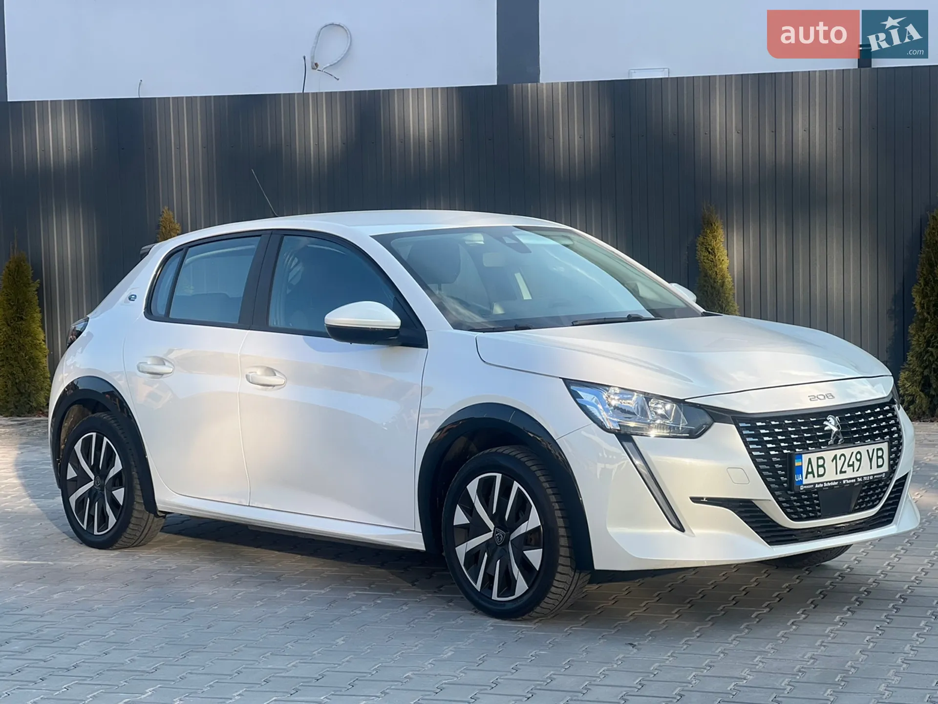Peugeot 208 2021 VIN VR3UHZKXZMT013660 фото оголошення 4 з 33
