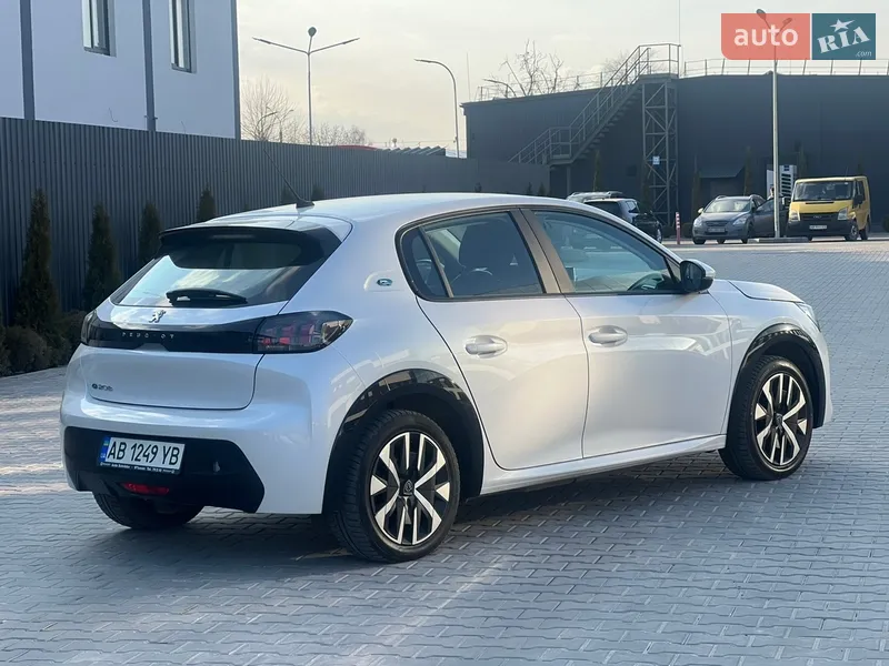 Peugeot 208 2021 VIN VR3UHZKXZMT013660 фото оголошення 9 з 68
