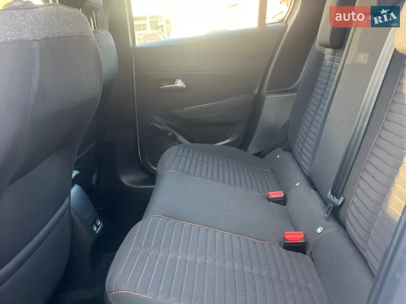Peugeot 208 2021 VIN VR3UHZKXZMT013660 фото оголошення 26 з 68