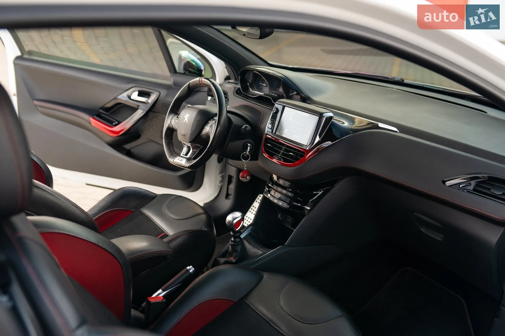 2013 Peugeot 208 - мініатюра 18