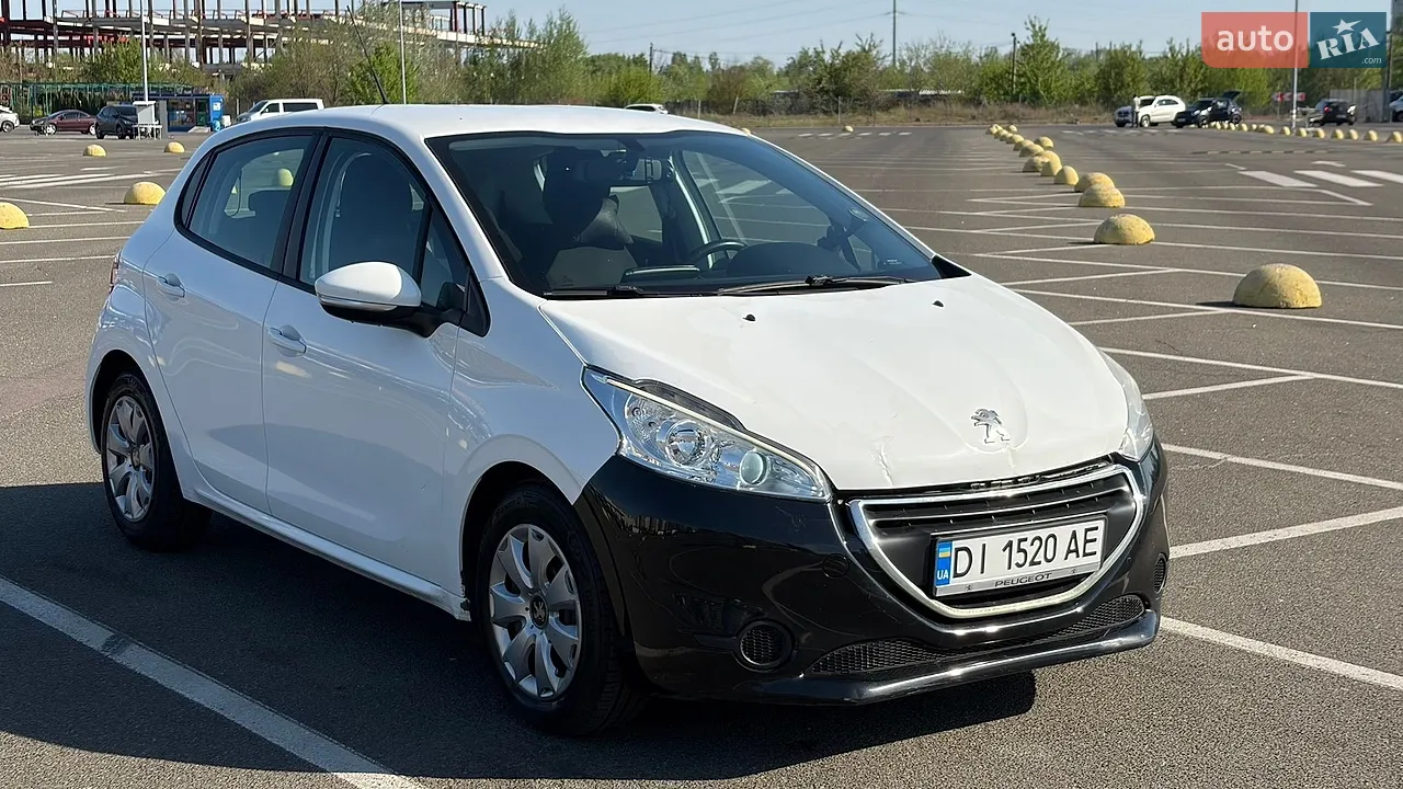 2013 Peugeot 208 - мініатюра 21