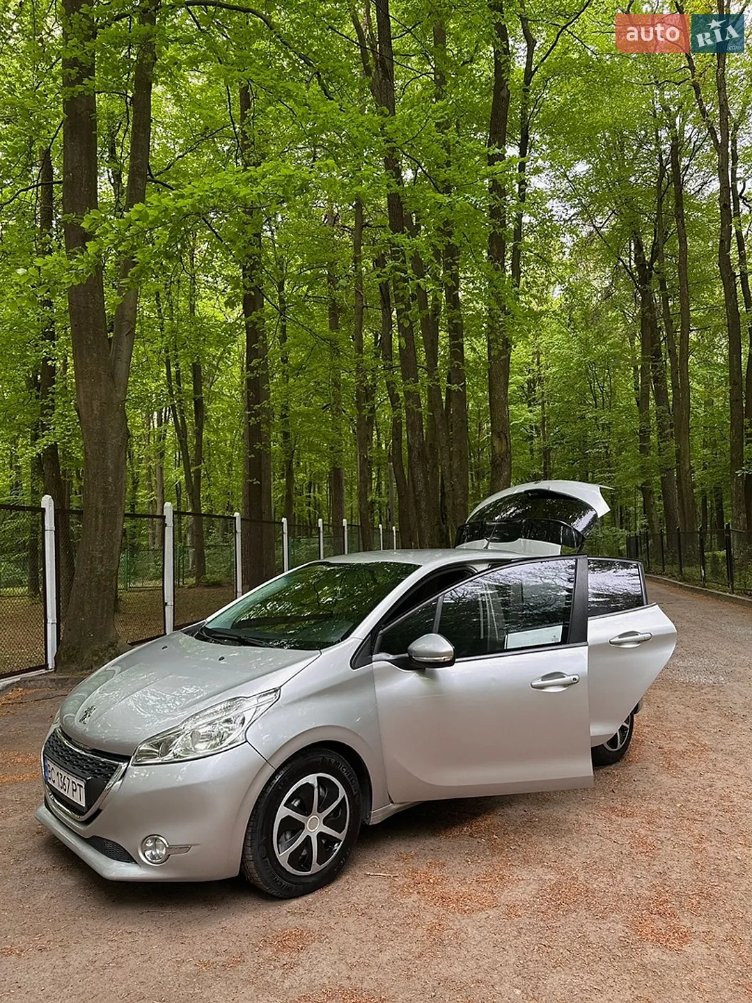 2014 Peugeot 208 - мініатюра 4